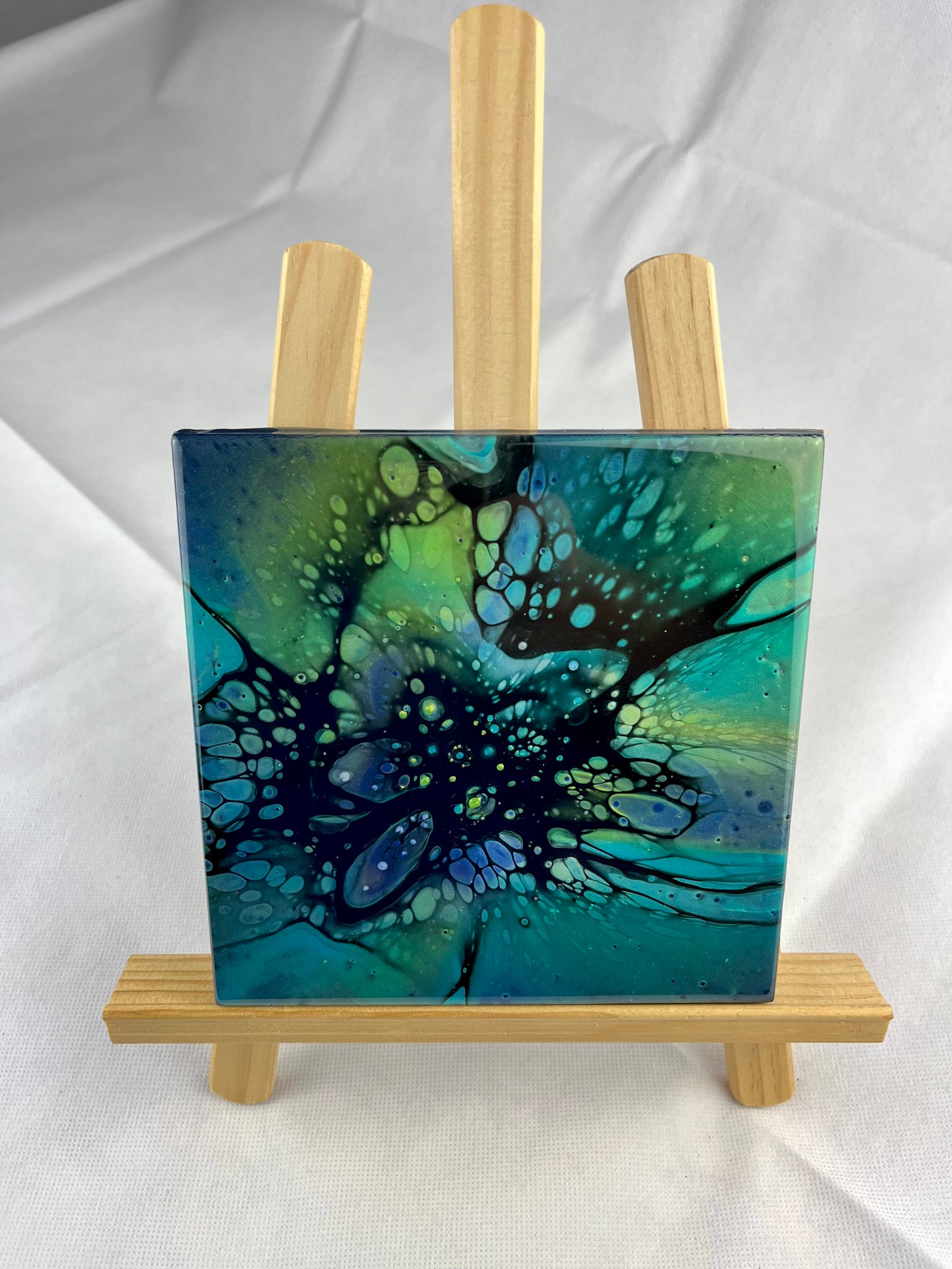 Iridescent Green & Yellow Trivet