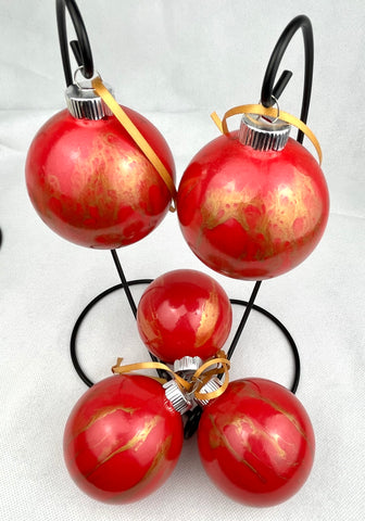 Red & Gold Round Ornament